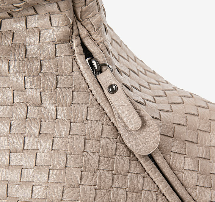 Shell Weave Maxi Bag