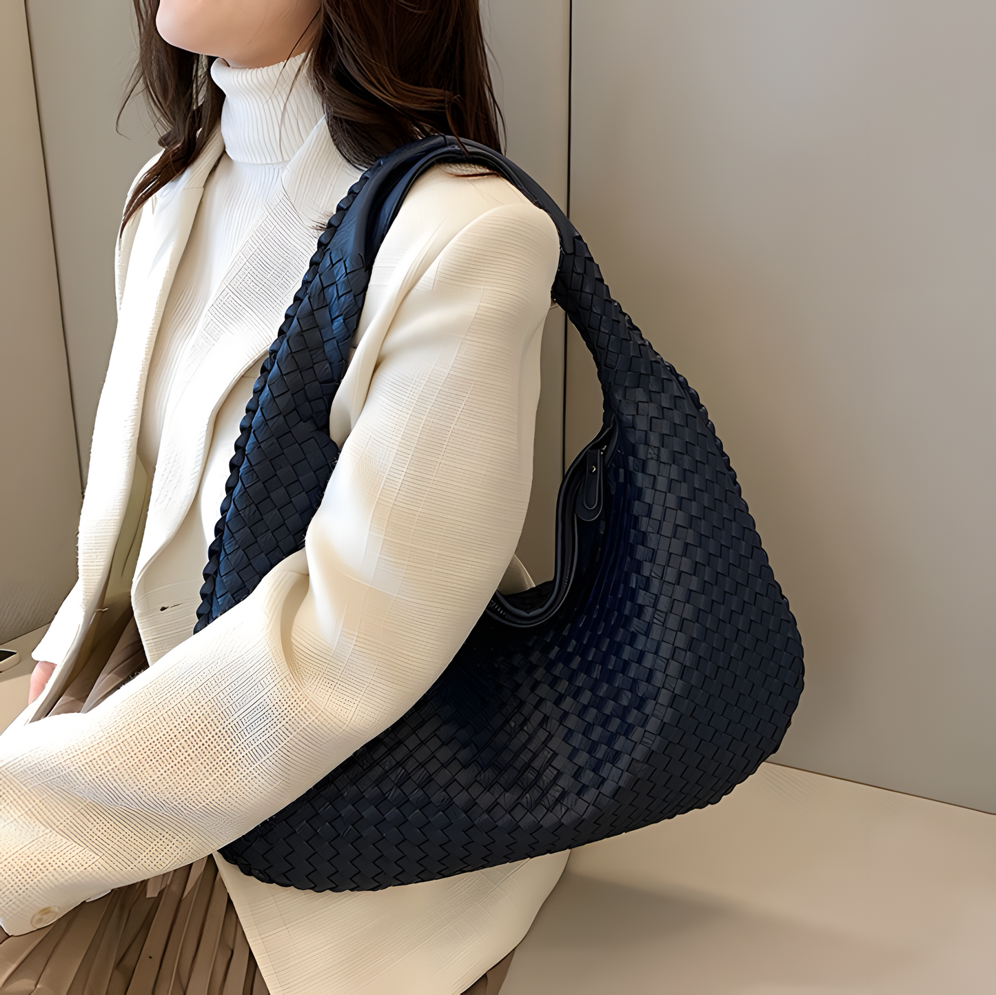 Shell Weave Maxi Bag