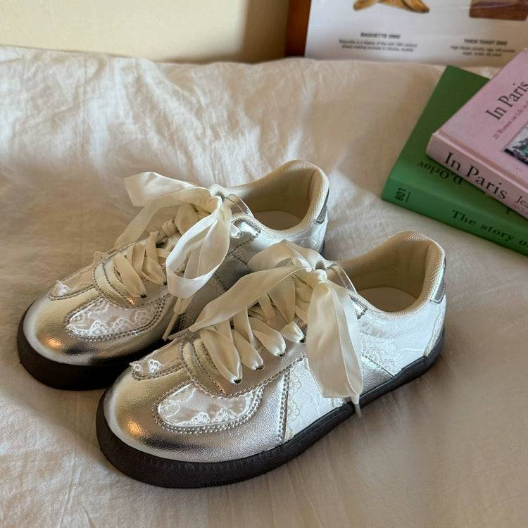 VEVÉ Sneaker