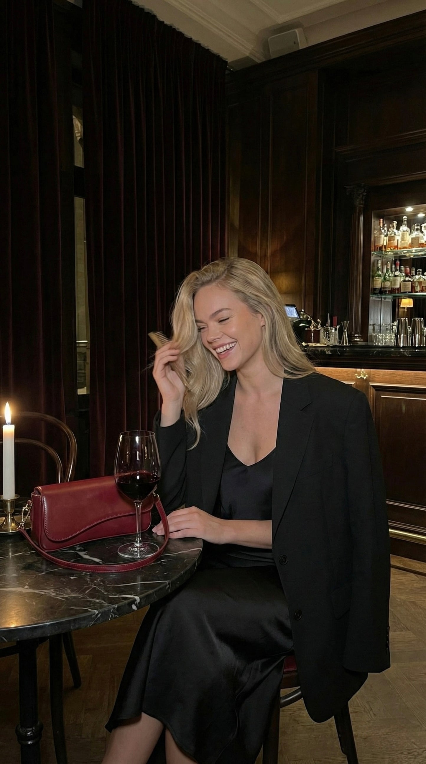 Paloma Shoulder Bag Red