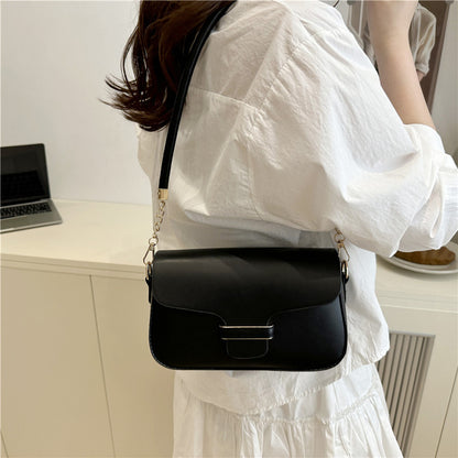Tierra Shoulder Bag